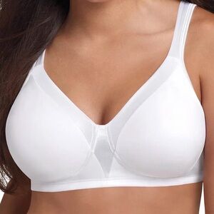 Playtex Size 46D style 4803 white 18 hour Silky Soft Smoothing Bra NWT